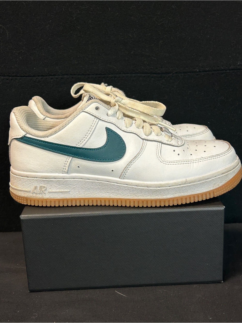 Nike Kids White Leather Sneakers with Teal Swoosh and Gum Outsole